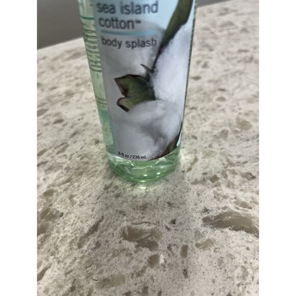 Bath & Body Works Sea island Cotton Body Splash 2000s 8oz-80% Full Hard to Find - Picture 3 of 5